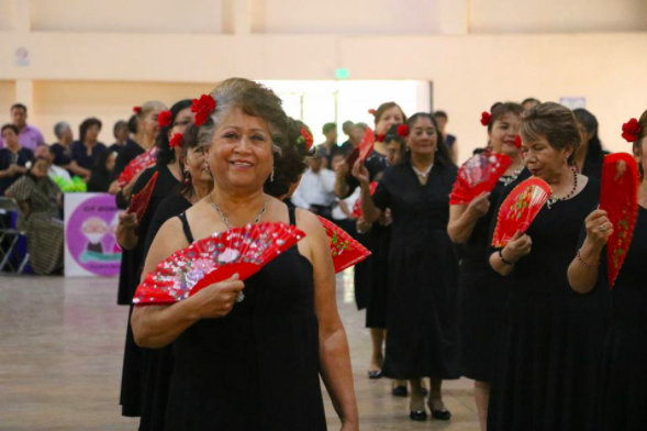 Exitoso Primer Encuentro de Tablas Rítmicas de la Tercera Edad en Apizaco